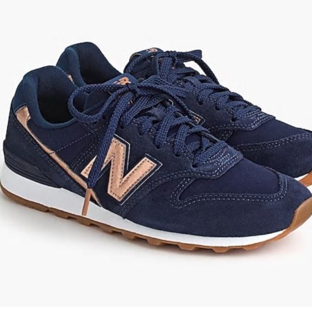 New Balance® 996 sneakers SZ 10 Navy/Copper